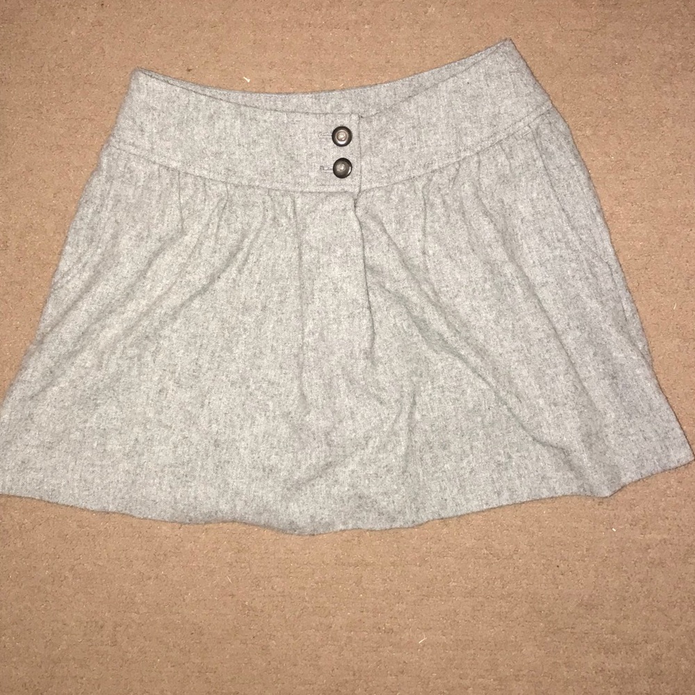 gap grey skirt